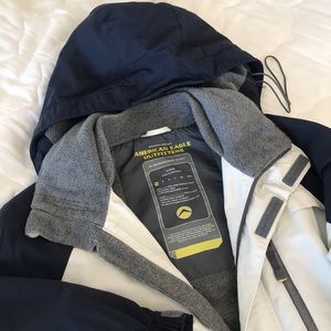 American Eagle ski jacket
